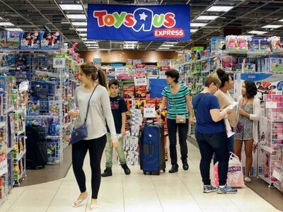 Toy's R Us And Macy's Partnership