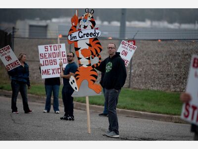 Kellogg's U.S. cereal plant workers go on strike